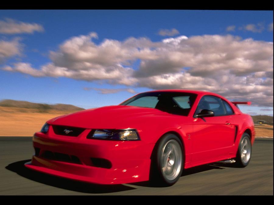  Ford Mustang SVT Cobra R 2000 года  (фото 60 из 128)